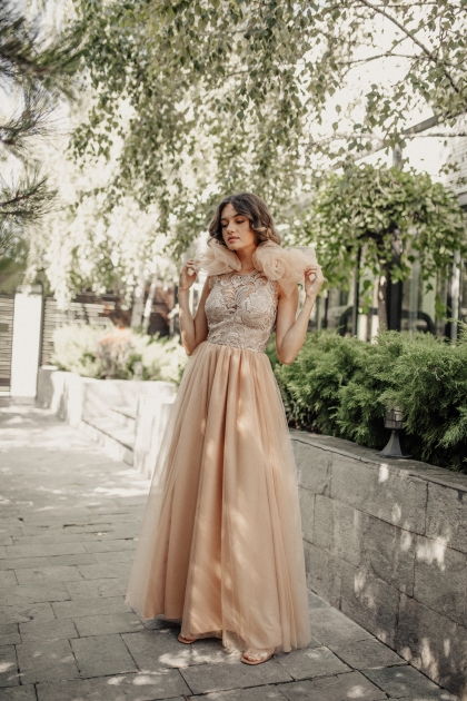 SABAH - ROCHIE LUNGA ELEGANTA TULLE SI DANTELA 