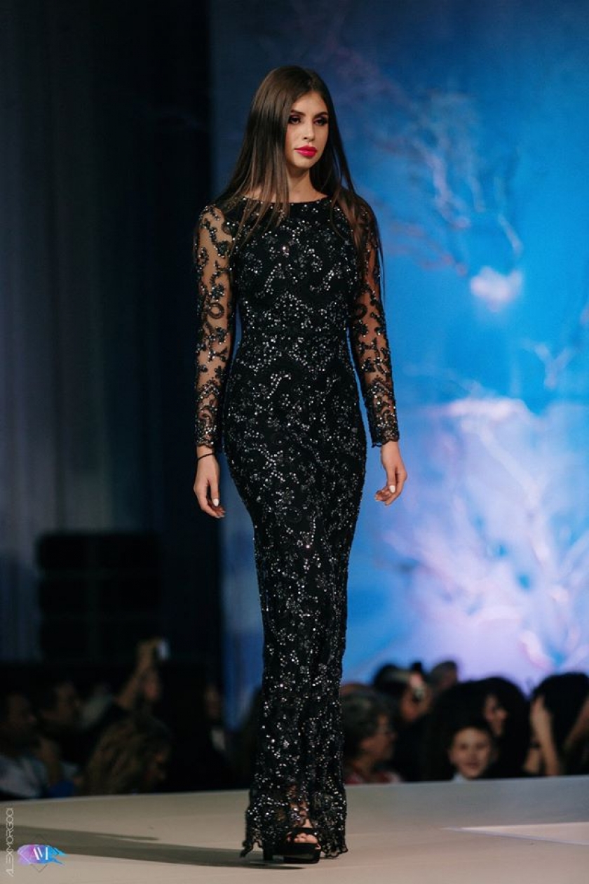  DIVINE - ROCHIE DIN TULLE BRODAT